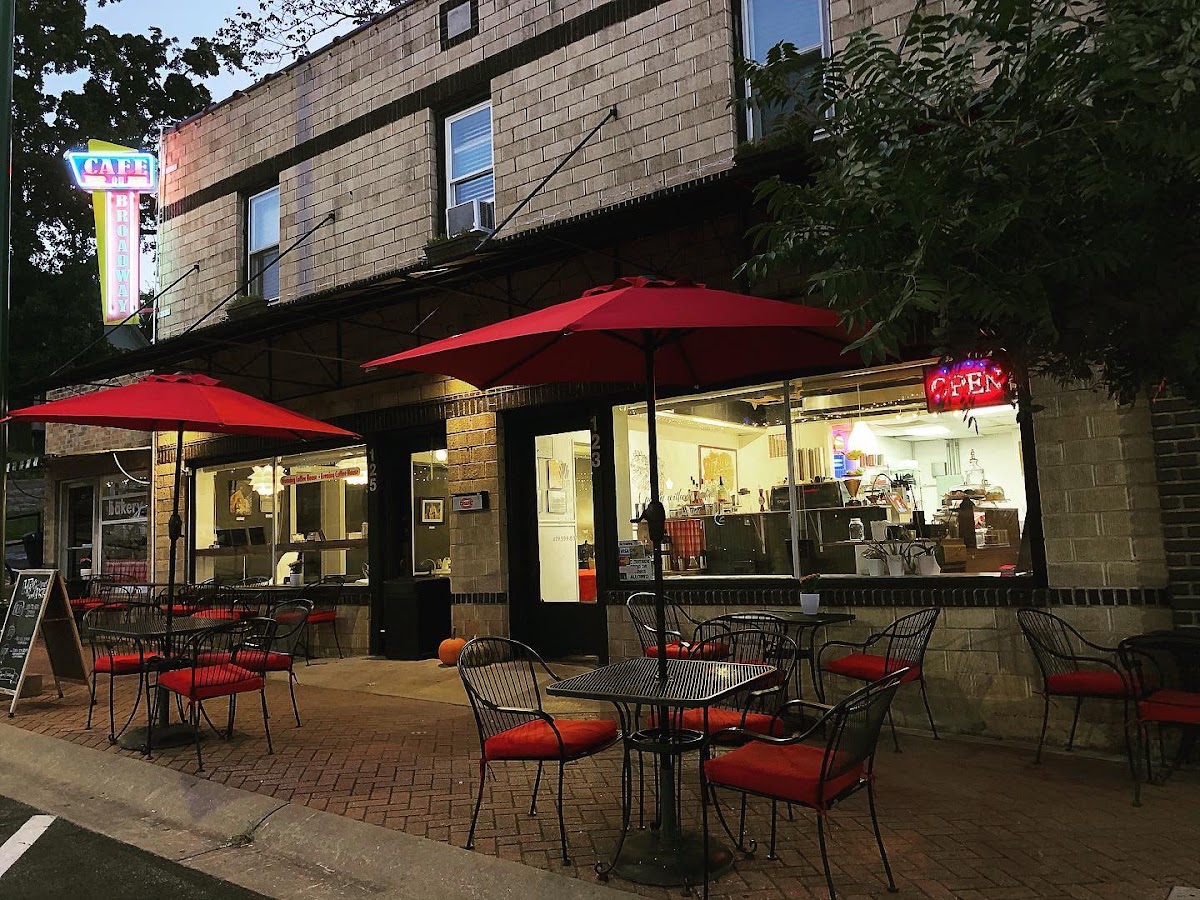 Cafe On Broadway